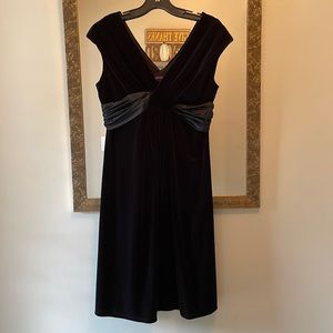 Jones New York black velvet and satin portrait neckline dress, Size 8